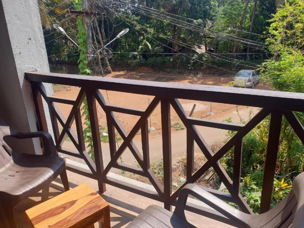 בנולים Coastal Suites Apart Hotel ---- 8 Minutes Walk To Beach מראה חיצוני תמונה